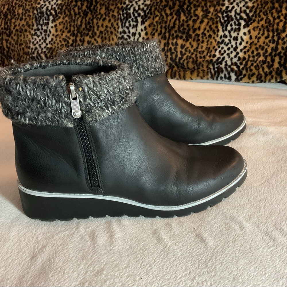 Women's Black Ankle Boots with Gray Knit Cuff